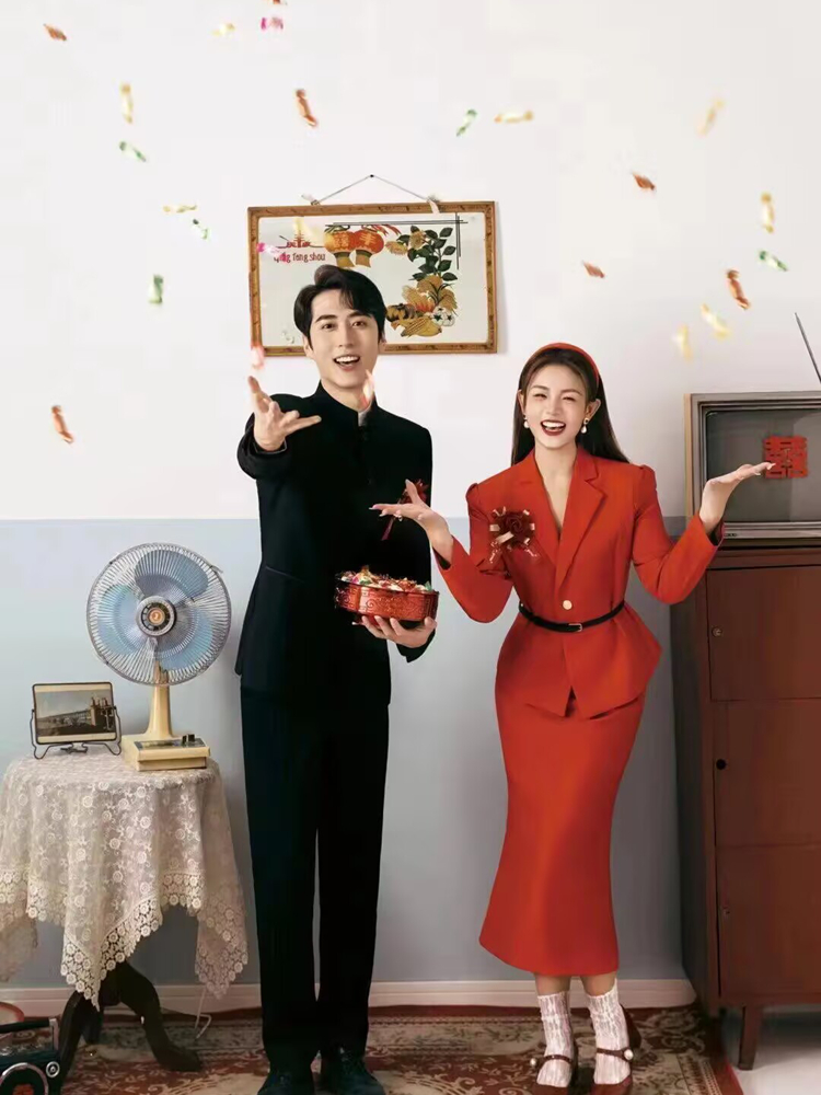 Photography Wedding - Retro-Paar-Fotostudio-Themenkleidung im Hongkong-Stil der 80er Jahre,
