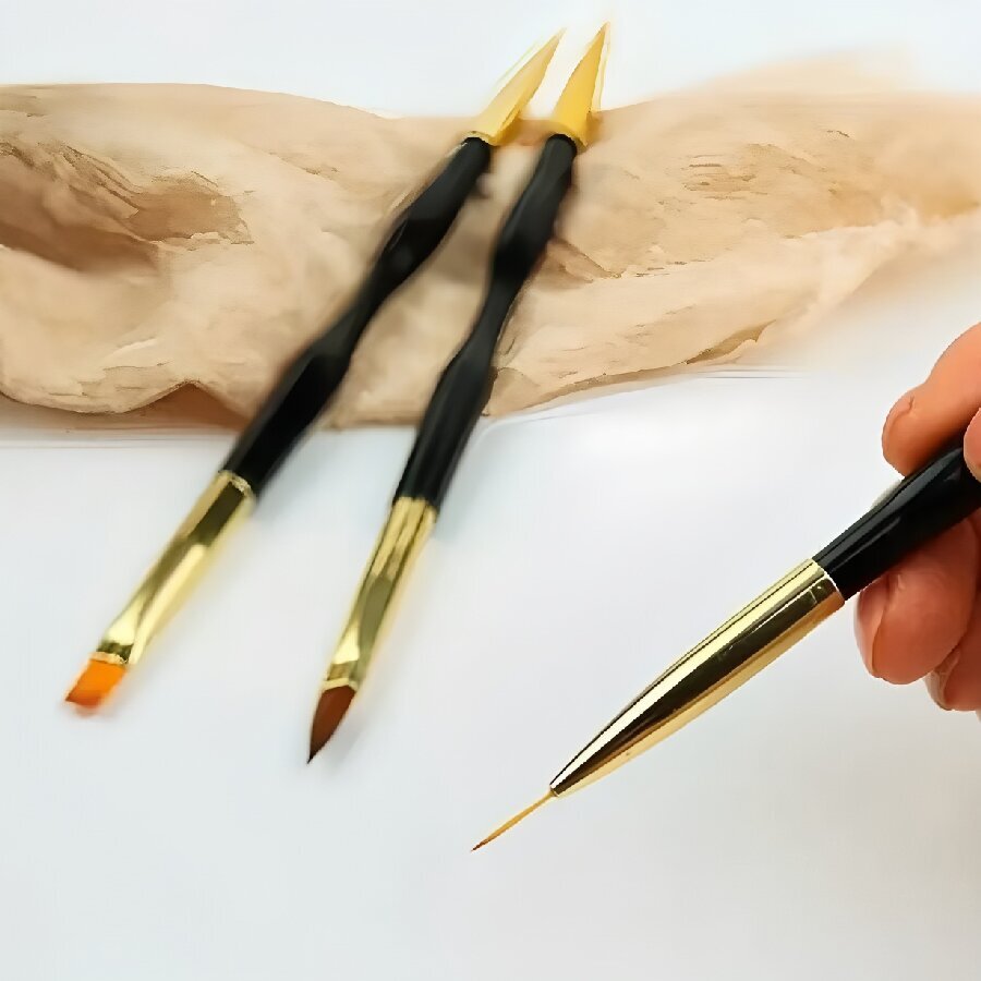 3 Stück Doppelkopf-Nagelkunst- – Photography Fine Art Bewertung und Preis